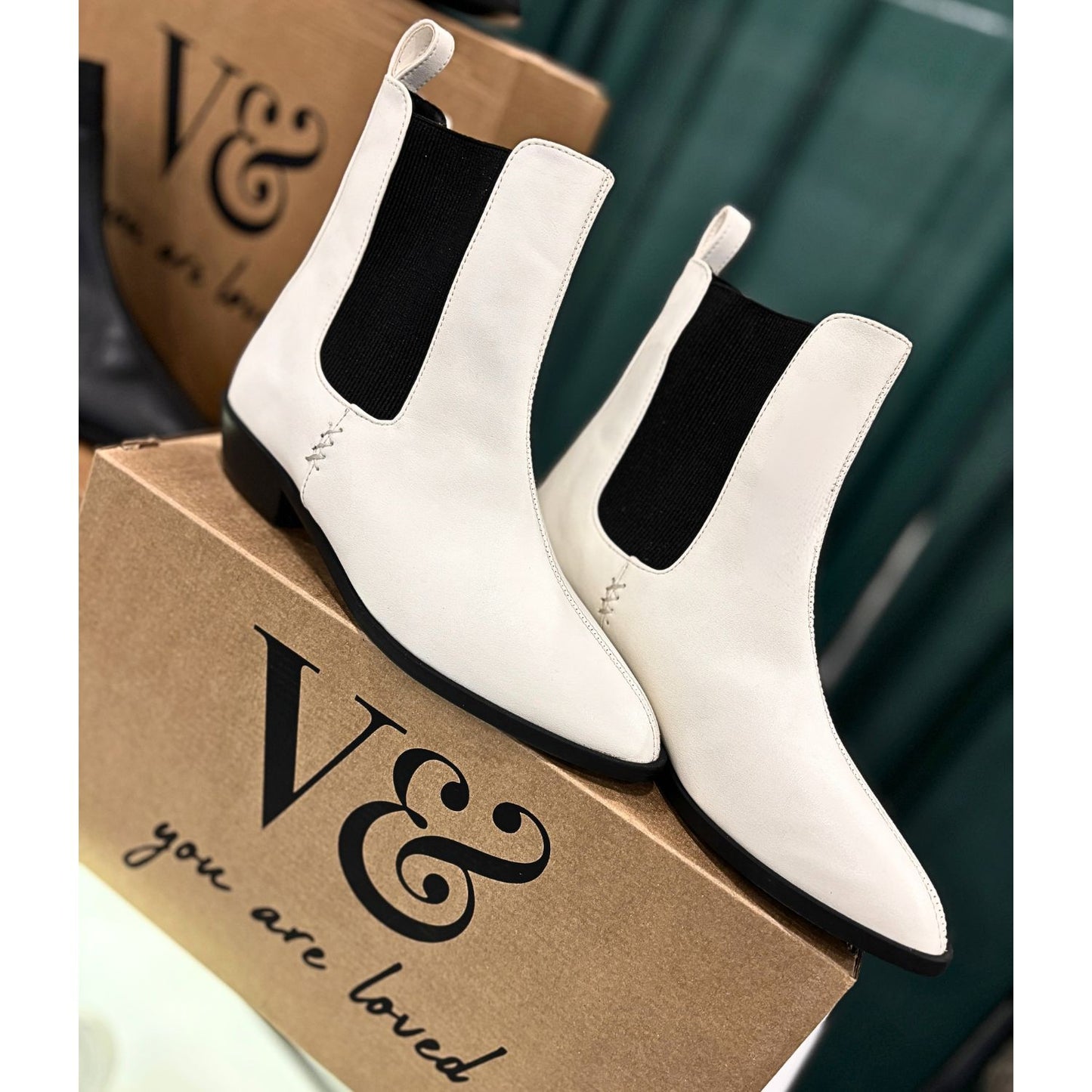Vegan chelsea boots