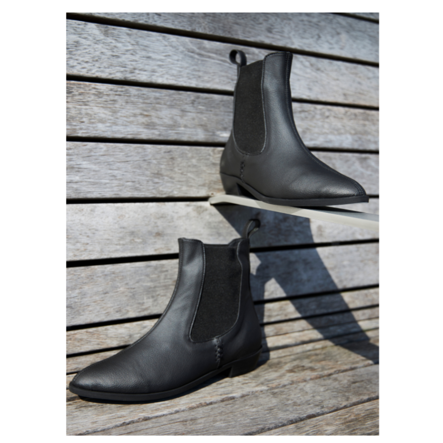 Harlow vegan chelsea boots [black | cactus leather]