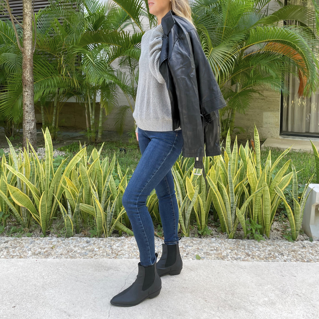 Harlow Vegan Chelsea Boots Black Corn Leather